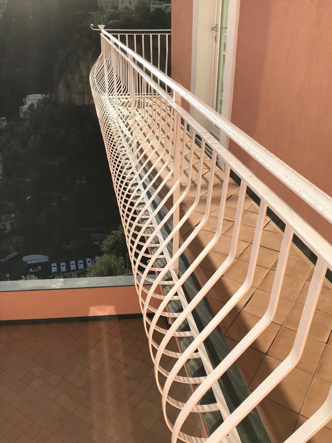 Il Moro Di Positano Hotel Екстериор снимка
